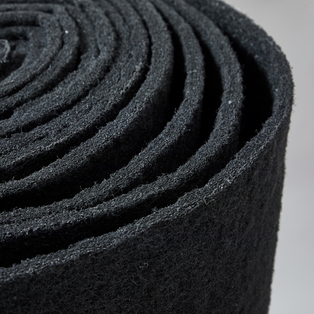 Activated carbon pleated filter (10)